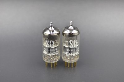 E88CC PHILIPS HEERLEN 7LG ⊿ PAIR  			