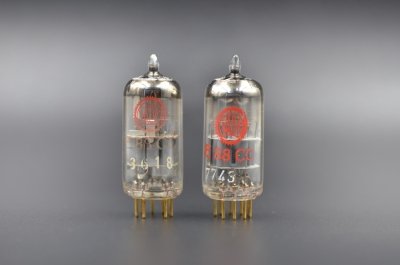 E88CC PHILIPS HEERLEN VALVO 7L6 ⊿ PAIR  			