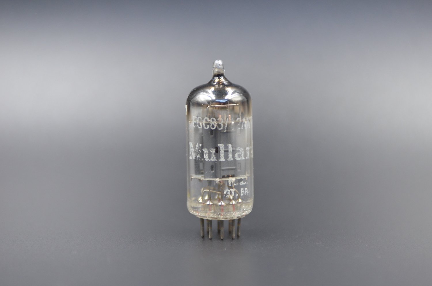 MULLARD ECC83 mC1 B7K