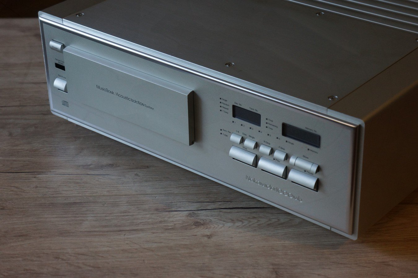 NAKAMICHI 1000 MB + SHEDA DAC DA-101mb