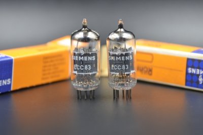 SIEMENS ECC83 I64 ≠ PAIR  			