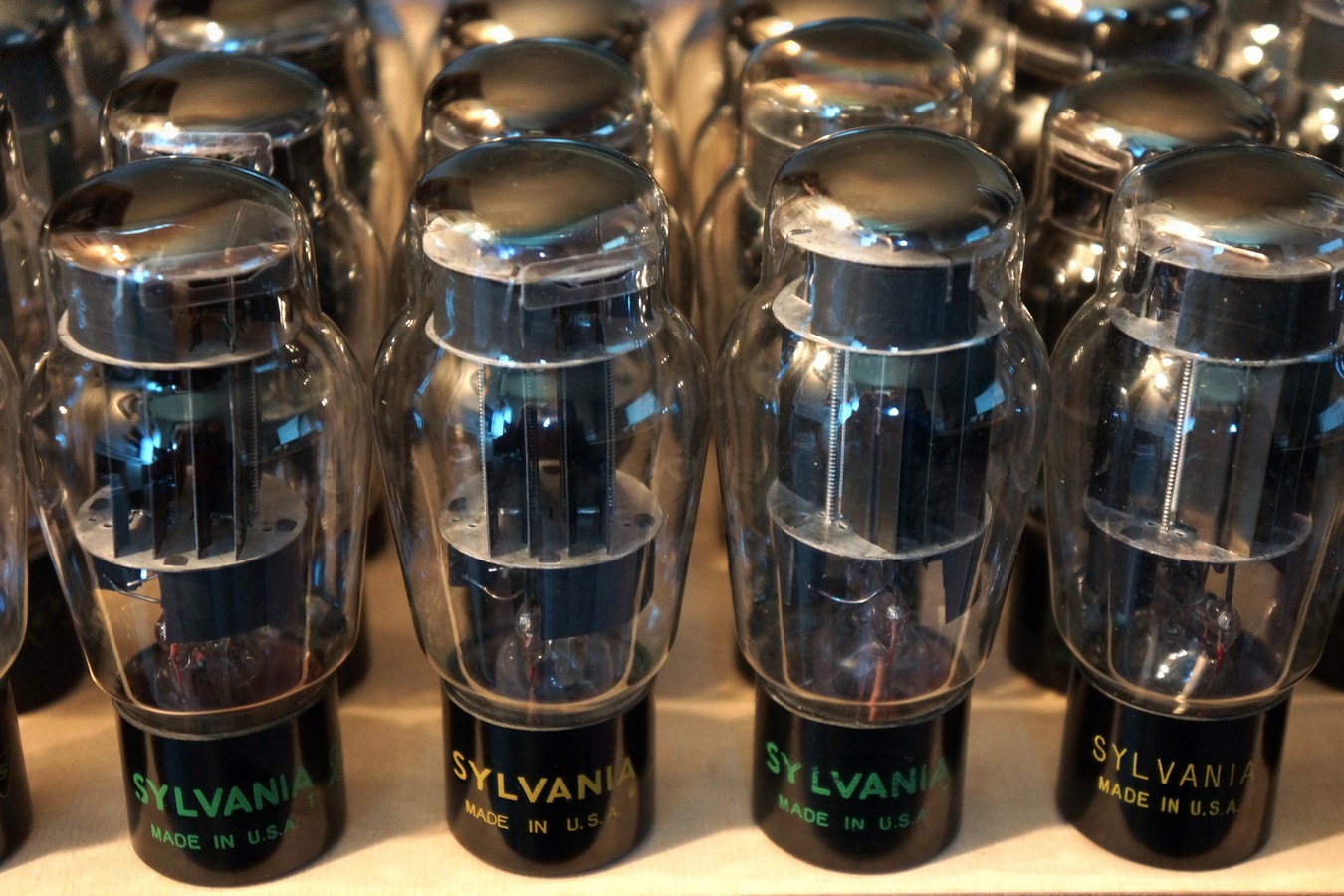 Tube Électronique Sylvania 6AF11 - Neuf Sous Emballage - Garantie 3 Mois