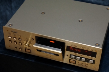 TEAC　V-8030S s-l400.jpg