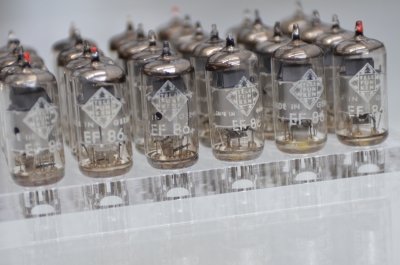 TELEFUNKEN EF86 SILVER PLATES  			