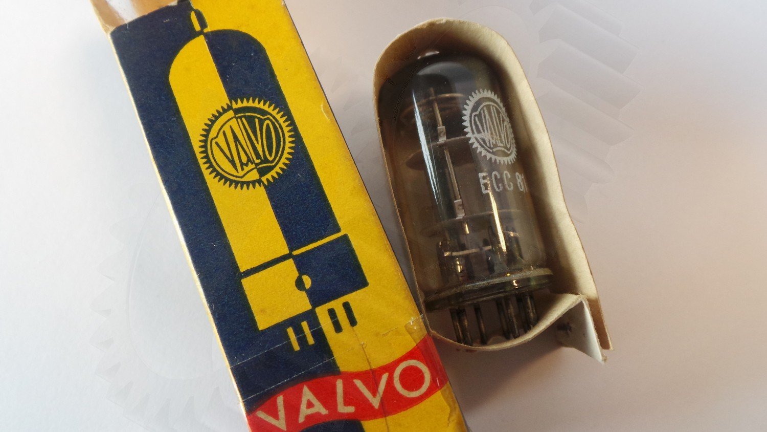 Valvo CCa チューブ マッチドペア - オランダ 1965年 NOS VALVO CCA Gray plates 1962年 ペア真空管 - メルカリ